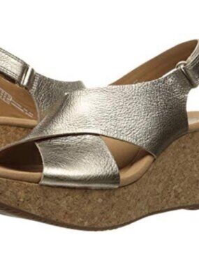 CLARKS Gold Metallic Annadel Eirwyn Wedge Platform Sandals Size 7.5M